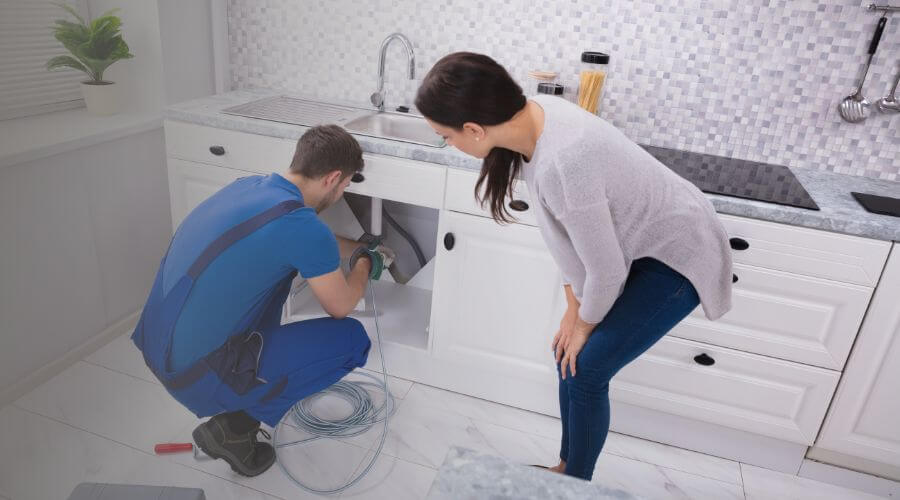Local expert plumbing services in Gulf Hammock, FL